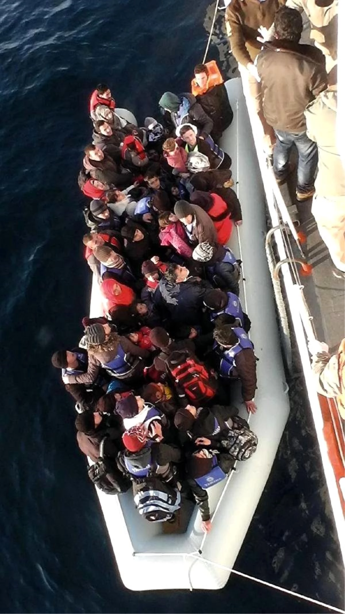 Ege Denizi\'nde 362 Kaçak Yakalandı