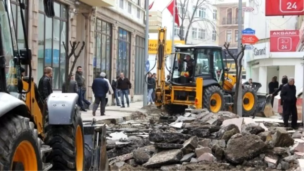 Giresun Belediyesi Cadde ve Sokakları Yeniliyor