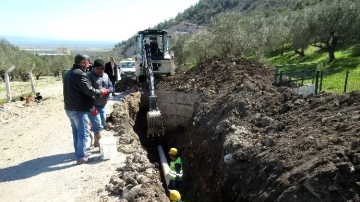 Maski Kırkağaç\'ta İsale Hattını Yeniledi