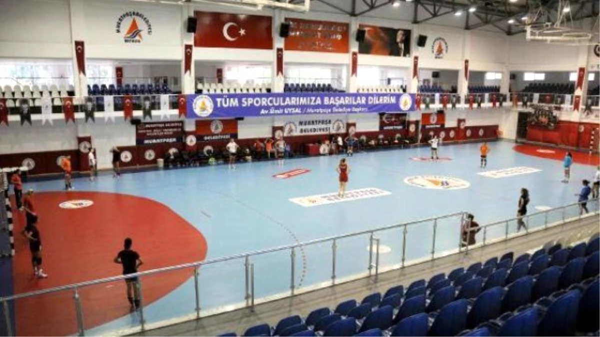 Muratpaşa Belediyespor\'a Avrupa Kupası\'nda Salon Şoku