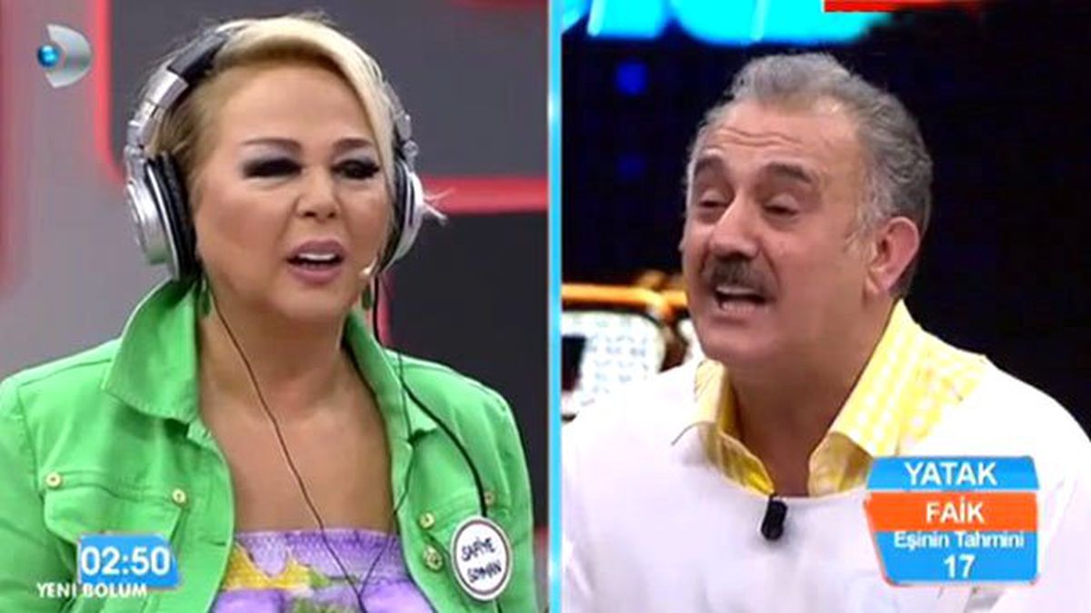 Safiye Soyman - Faik Çifti Gülmekten Kırdı Geçirdi