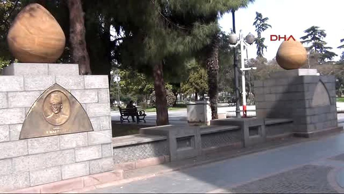 Samsun Atatürk Anıtı'nda Kabartma Portre Hırsızlığı