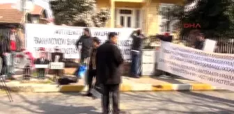 Tacikistan Başkonsolosluğu Önünde Kuvatov Protestosu