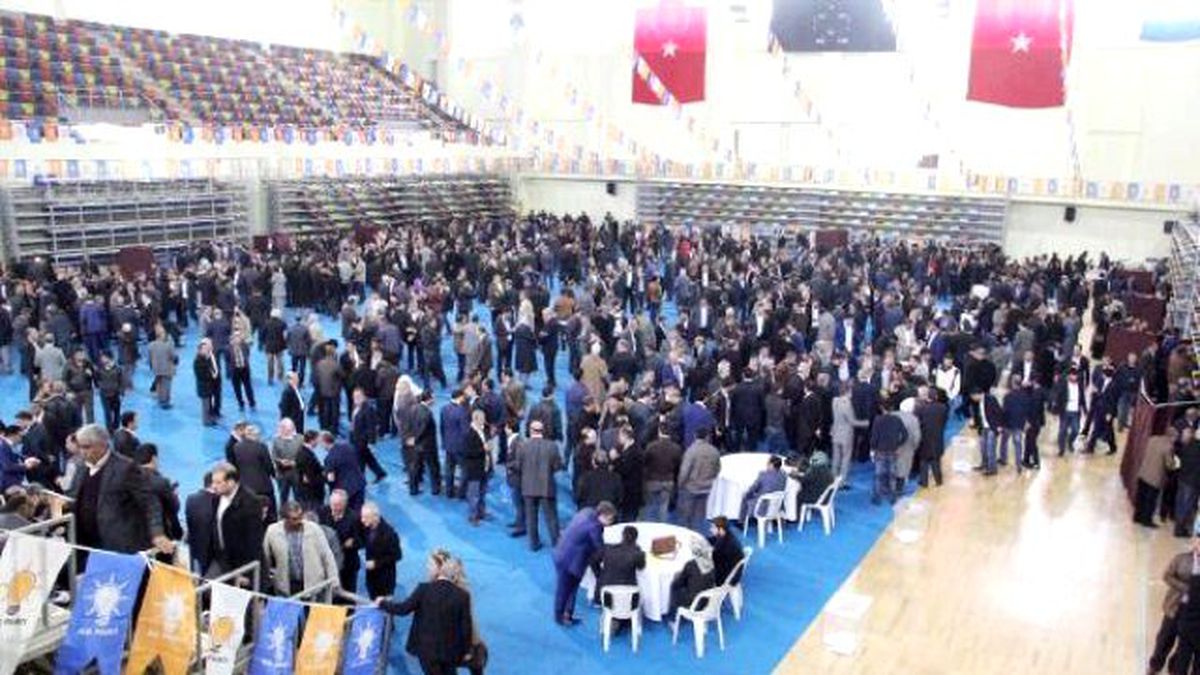 Talasemi Hastaları Temayül Oylamasında Eylem Yaptı