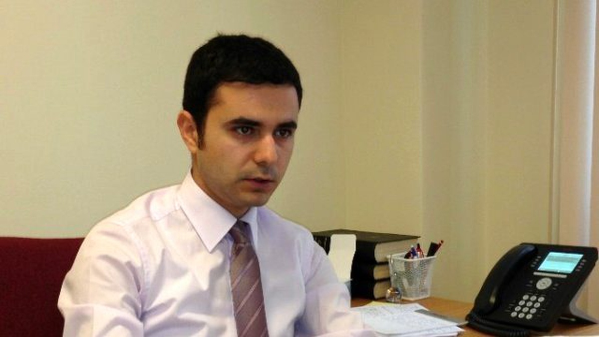 Tarihçi-yazar Azap\'tan İki Büyük Eser