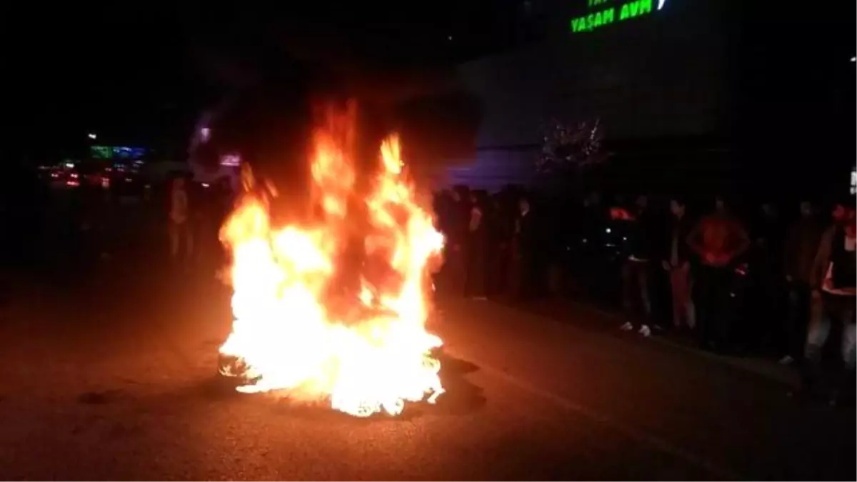 Tff\'nin Kararı Tatvan\'da Protesto Edildi