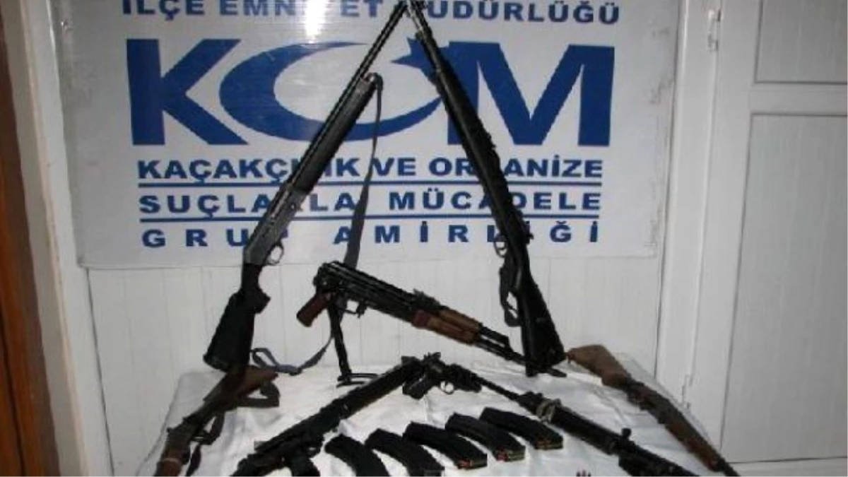 Viranşehir\'de Silah Operasyonu: 5 Gözaltı (2)