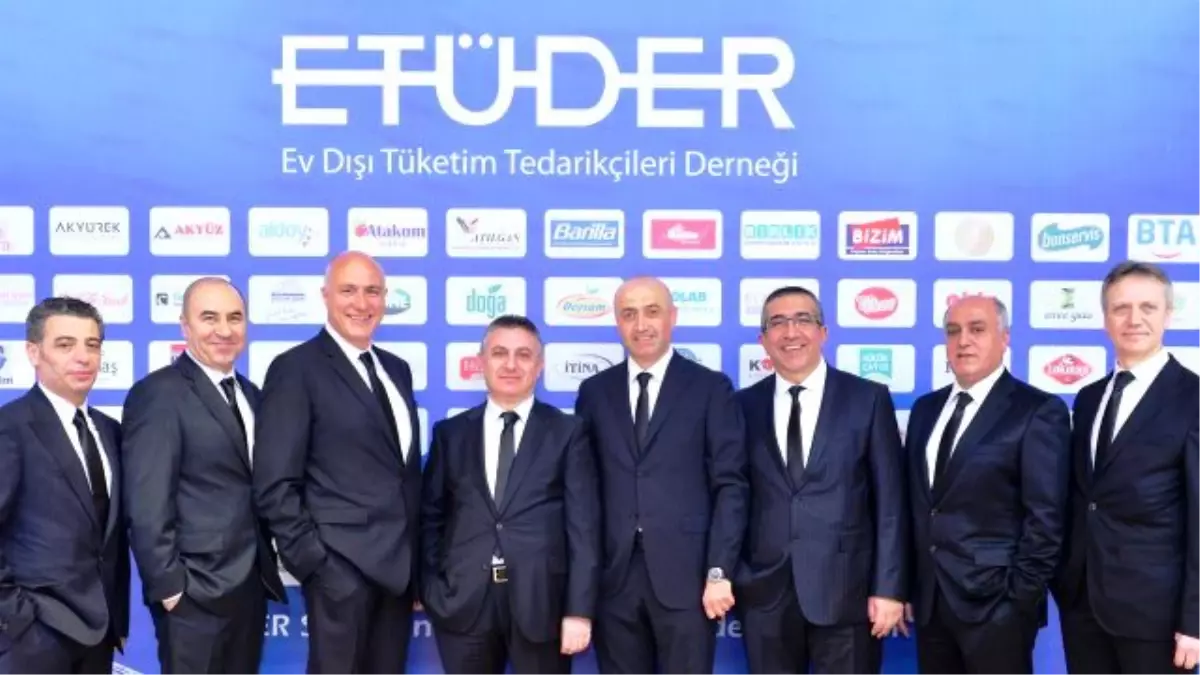 50 Milyar Dolarlık "eV Dışı Tüketim Pazarı" Tüketiciyle Buluştu