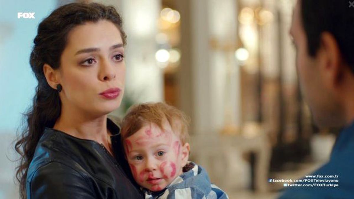 Aşk Yeniden Yeni Bölüm, Zeynep ve Fatih Aşkı Yeniden Alevlenir