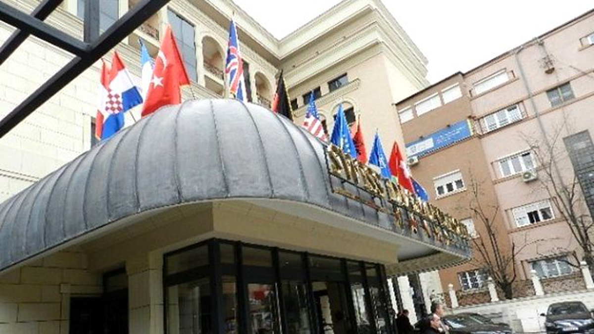 Batı Balkan Ülkeleri Dışişleri Bakanları Kosova\'da Bir Araya Geldi