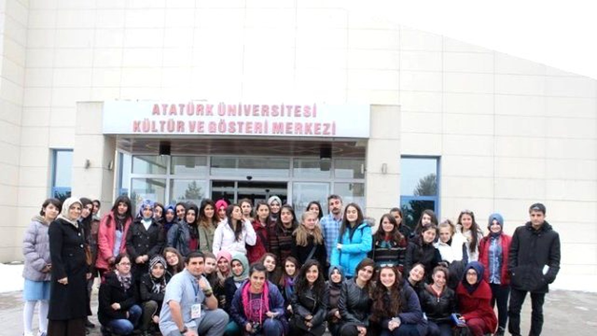Geleceğin İletişimcileri Kar Film Festivalinde