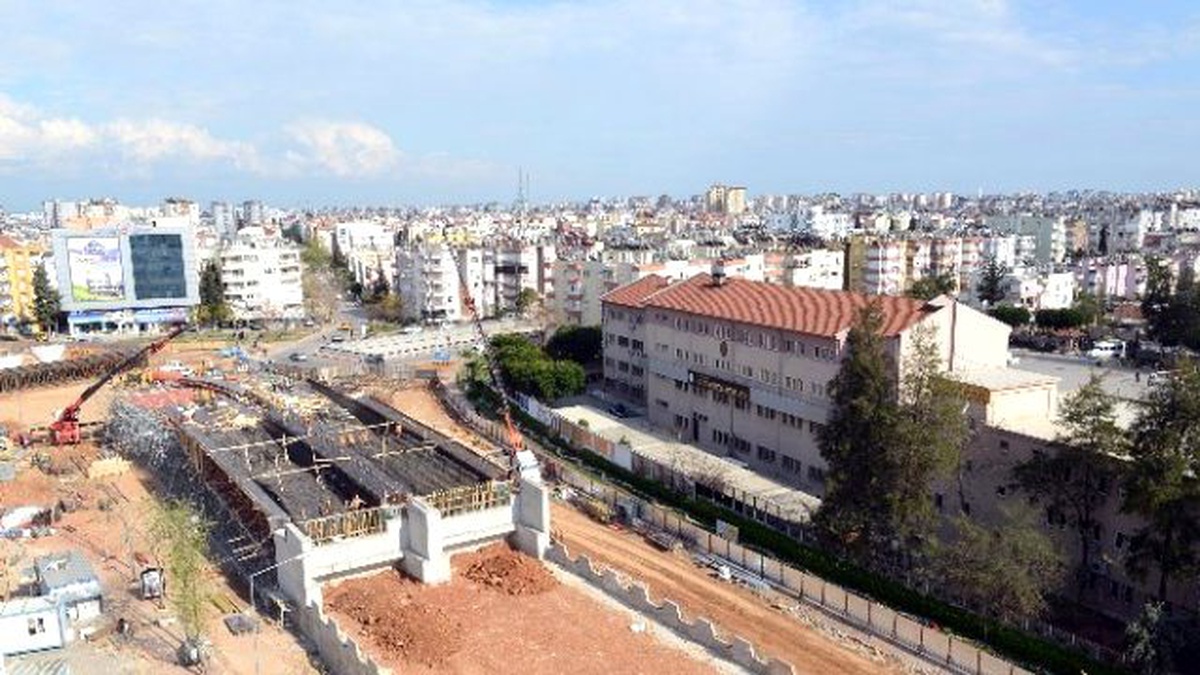 Mevlana Üstgeçişi Hızla Yükseliyor