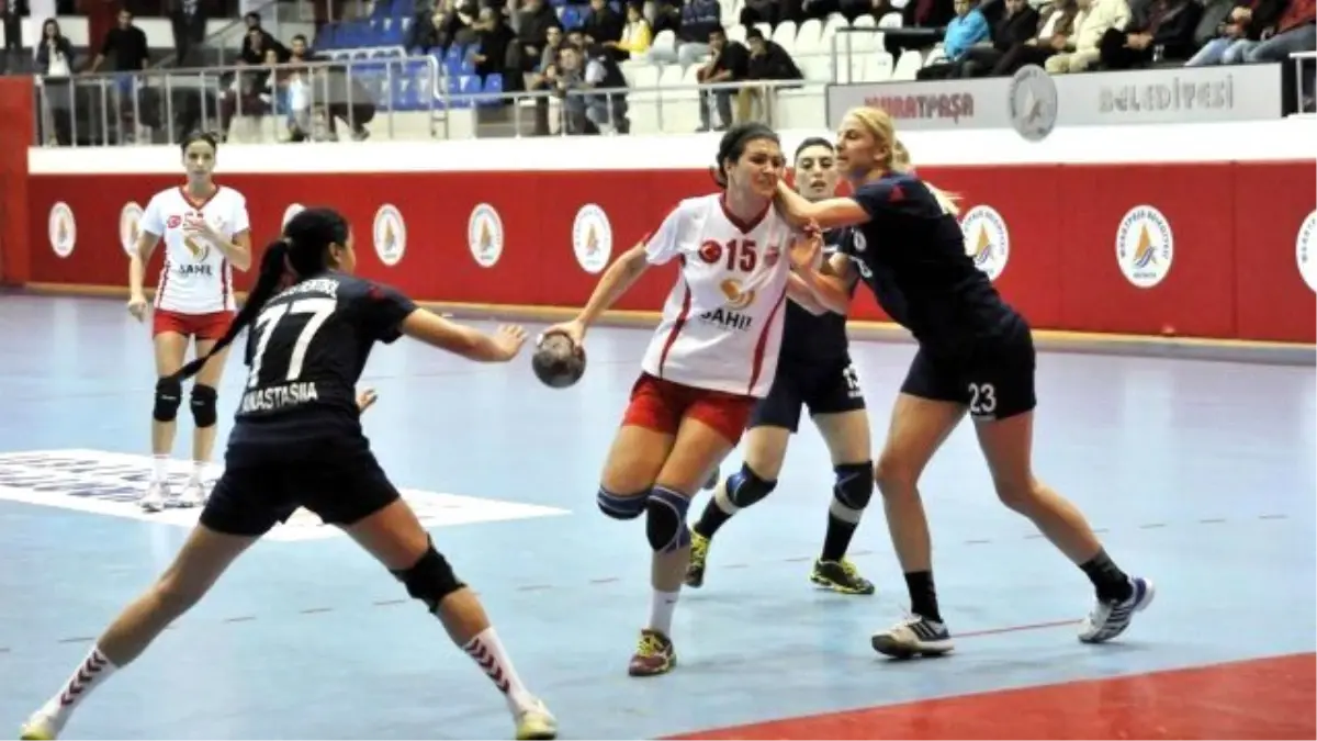 Paşanın Melekleri" Ehf Yarı Final Maçını Isparta\'da Oynayacak