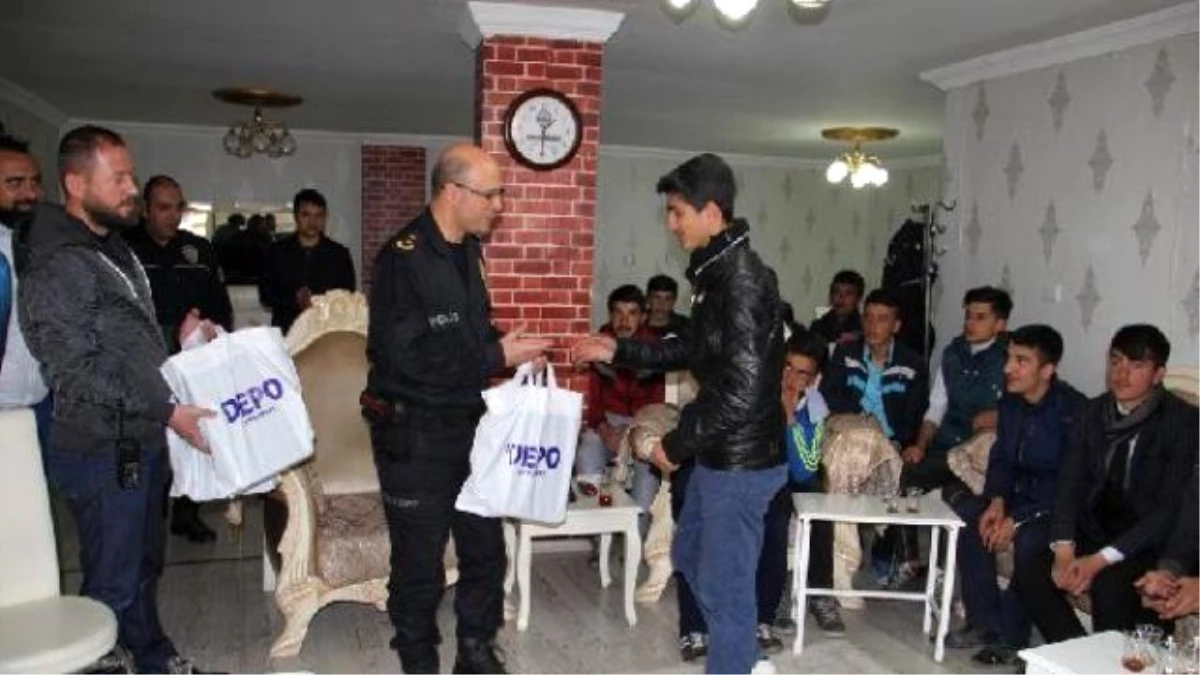 Polisten, Başkalespor Futbol Takımına Destek