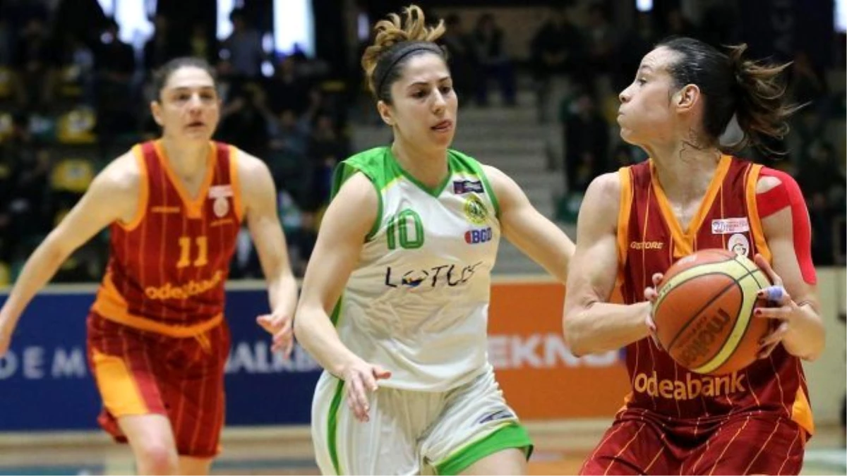 Türkiye Kadınlar Basketbol Ligi: İstanbul Üniversitesi Bgd 58-61 Galatasaray Odeabank