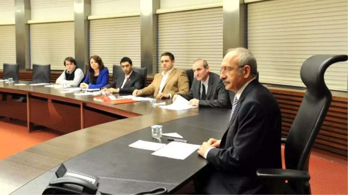 AK Parti'yi Destekleyen İş adamlarıyla 'Gizli' Görüşme