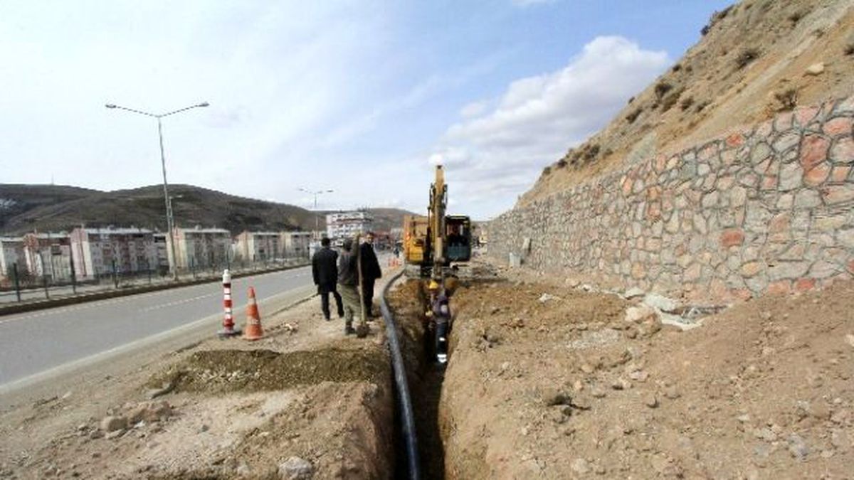 Altyapı Çalışmalarına Kaldığı Yerde Devam