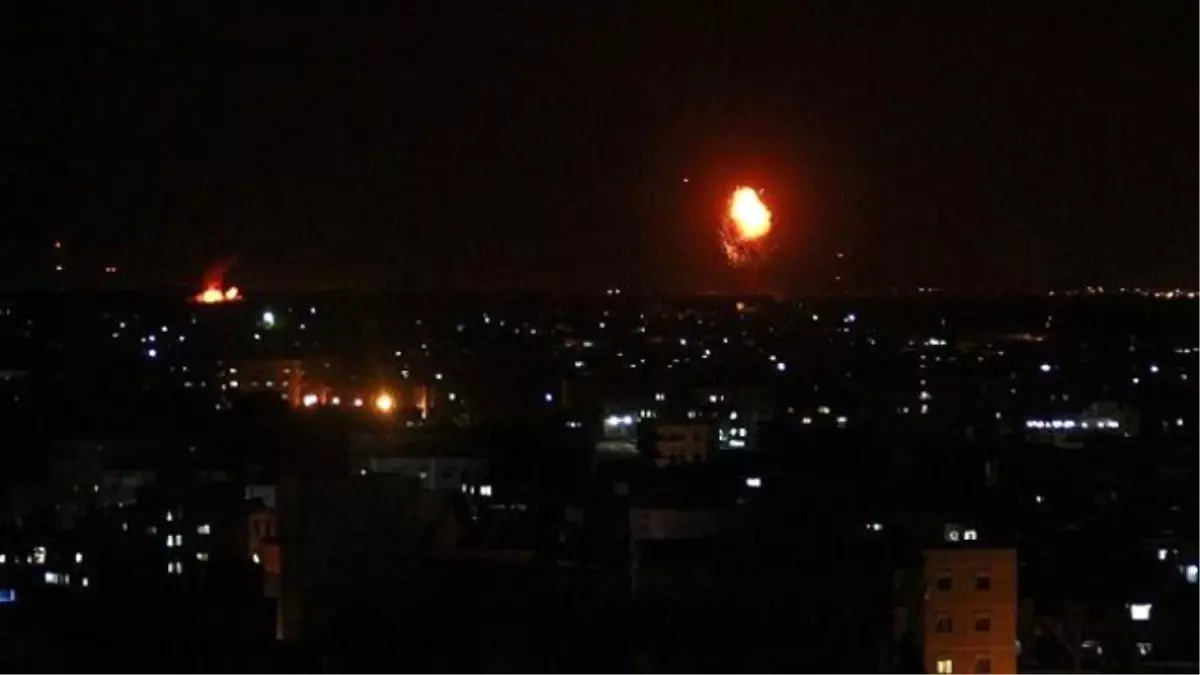 Arap Ülkelerinden Yemen\'e Gece Bombardımanı