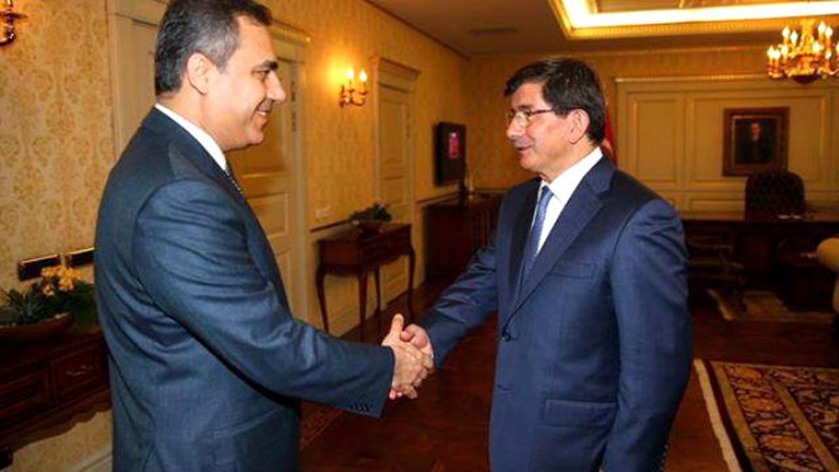 Davutoğlu\'nun, Çankaya Köşkü\'ndeki İlk Kabulü