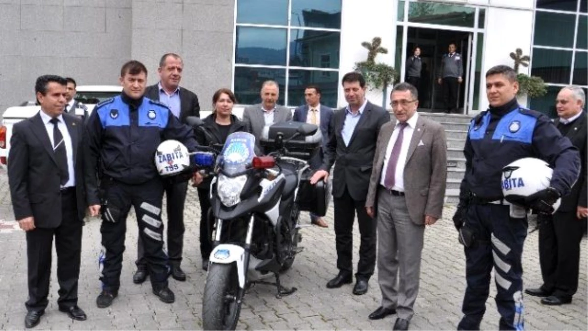Edremit Belediyesi Motosikletli Zabıtalarla Daha Hızlı