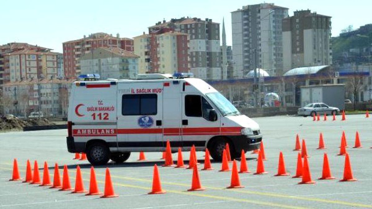 112 Acil Servisçiler, Sürüş Eğitiminde Ter Döktü