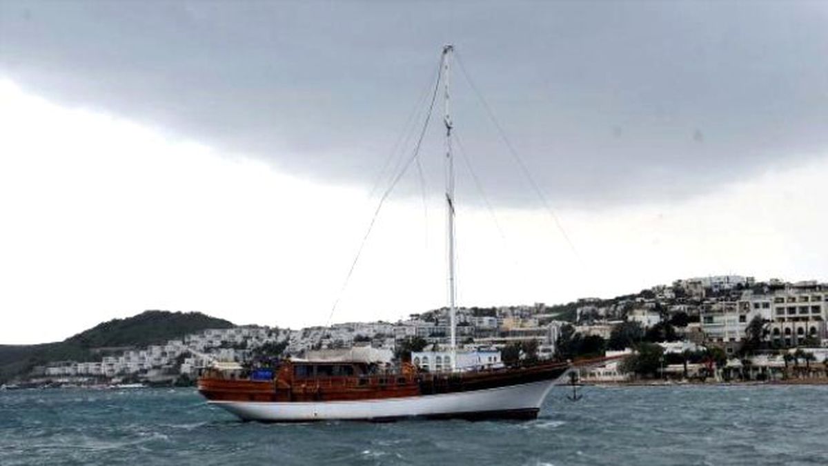 Bodrum\'u Fırtına Vurdu