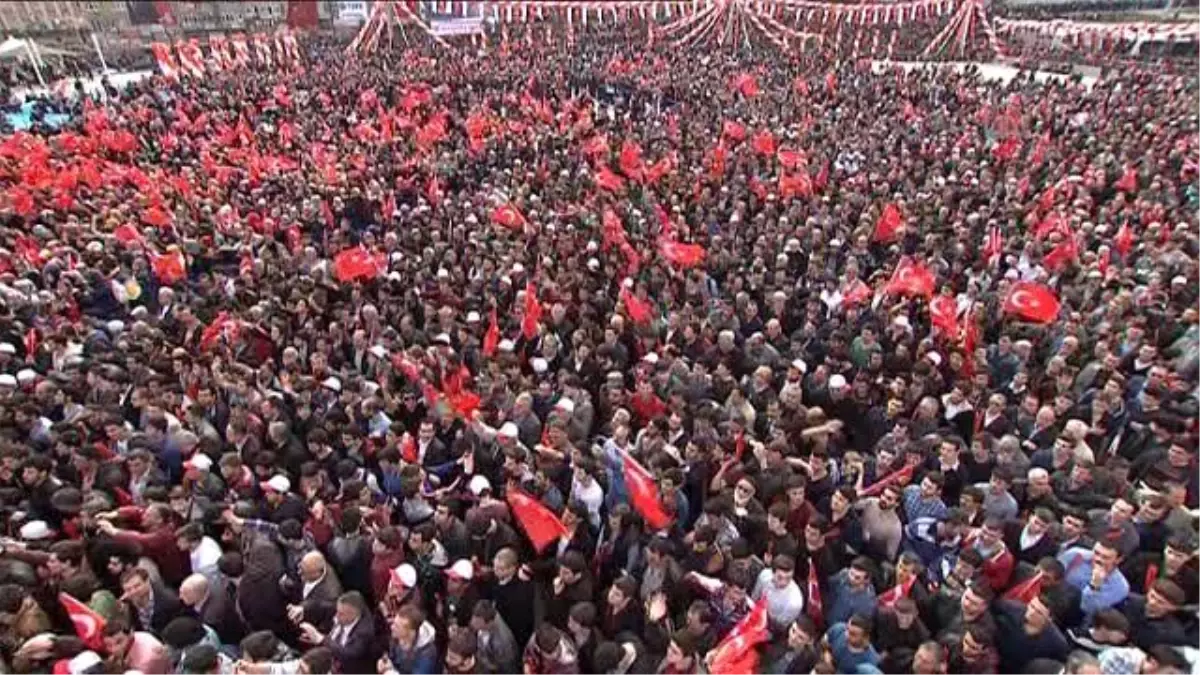 Erdoğan: "Hükümetimizin Attığı Bütün Bu Adımlarda Yanlarında Olacağım"