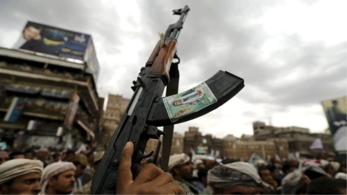 İran Yemen\'e Silah Yardımında Bulunmayacak