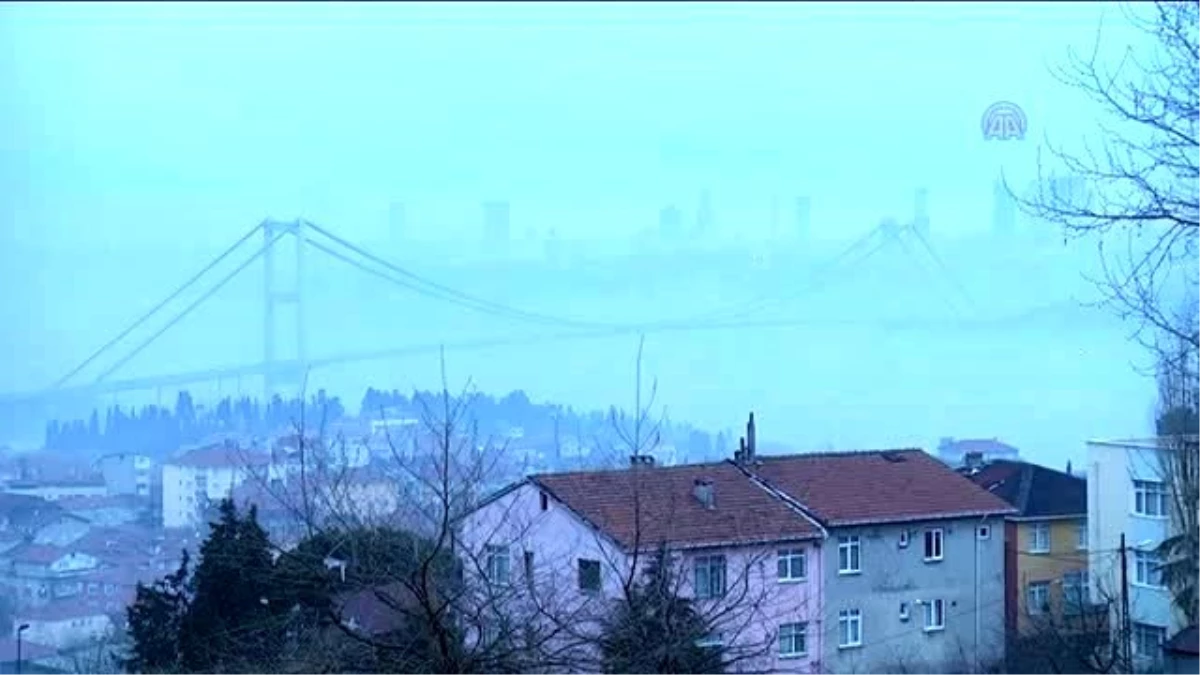 İstanbul\'da Sis