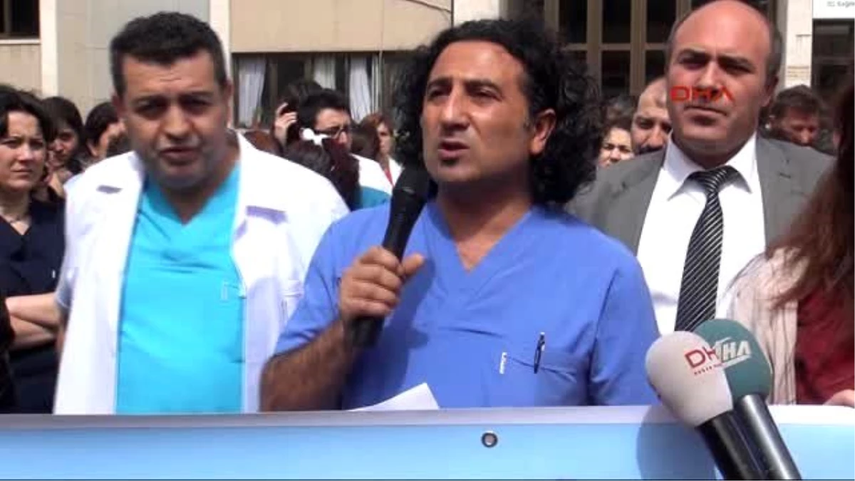 İzmir Ameliyathane Personeli İş Bıraktı