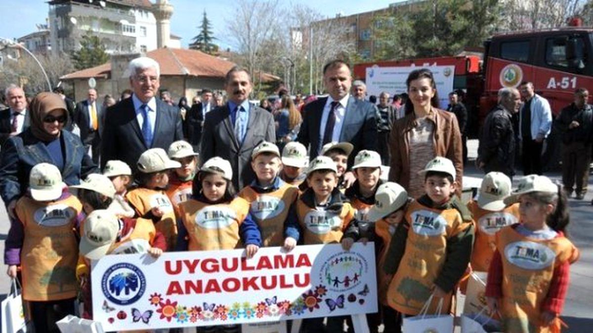 Karaman\'da "Bereket Ormanı" İçin Fidanlar Toprakla Buluştu