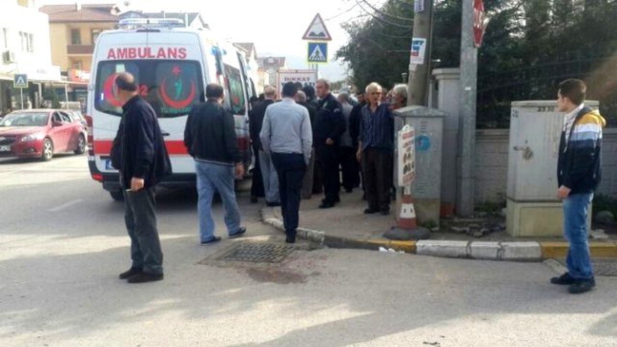 Kocaeli\'de Yol Verme Kavgası: 2 Yaralı