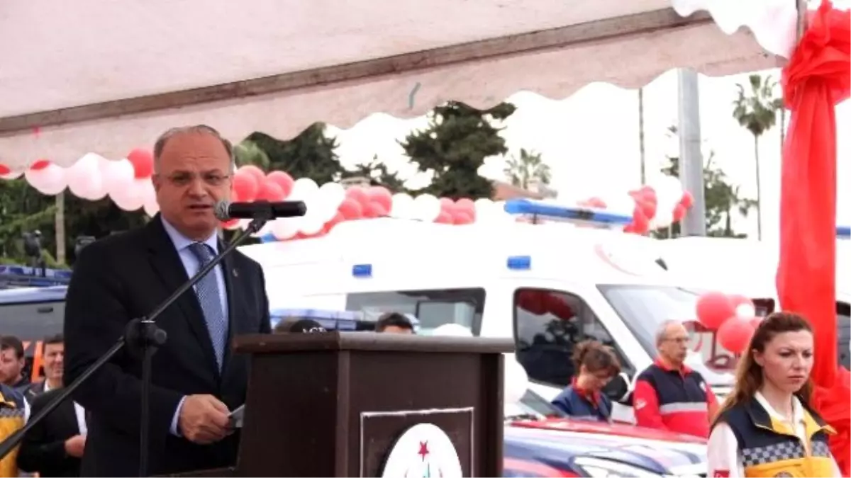 Mersin\'de 12 Ambulans Daha Can Kurtaracak