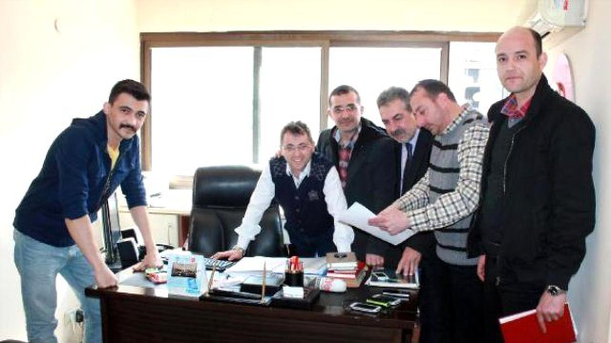 MHP İzmir\'de Sosyal Medya Fenomeni Eğitimi