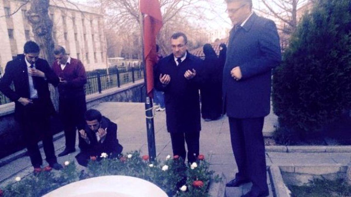 Milletvekili Aday Adayı Ulusoy, Tacettin Dergâhında