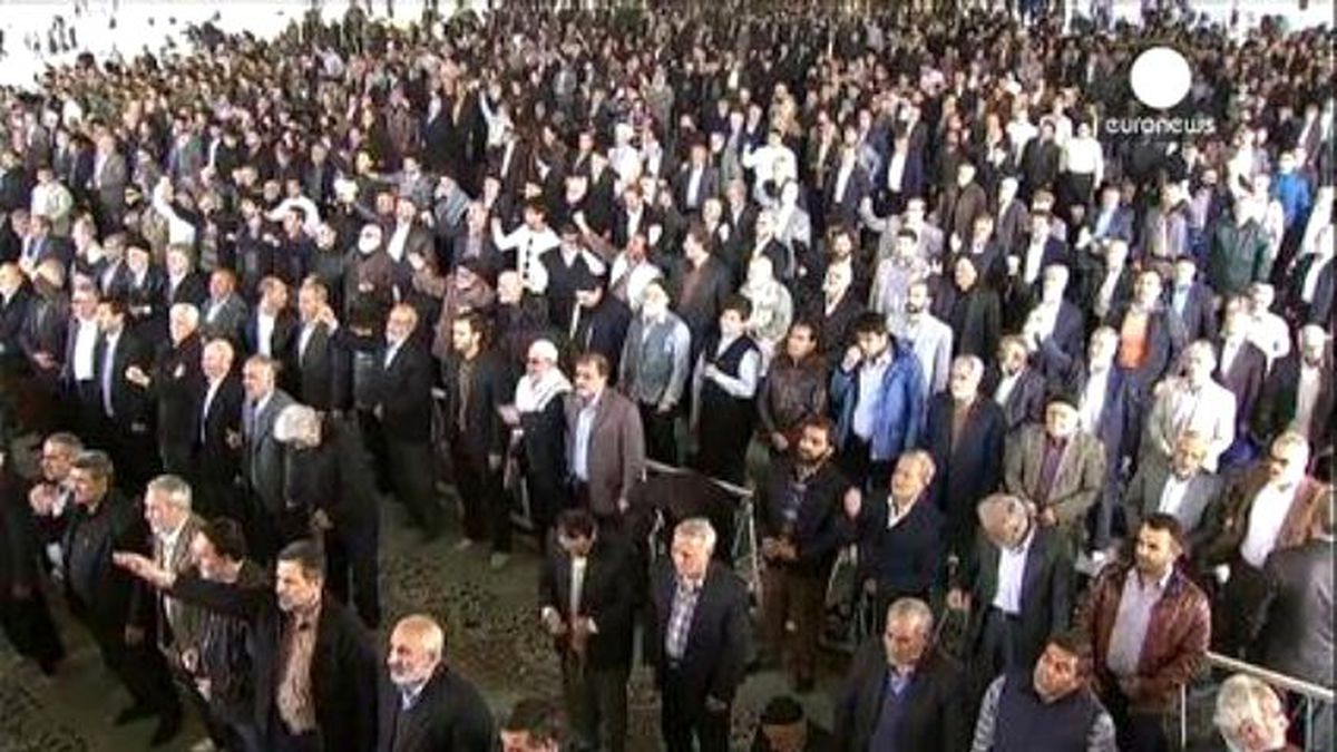 Yemen\'e Müdahaleye Tepkiler Sürüyor