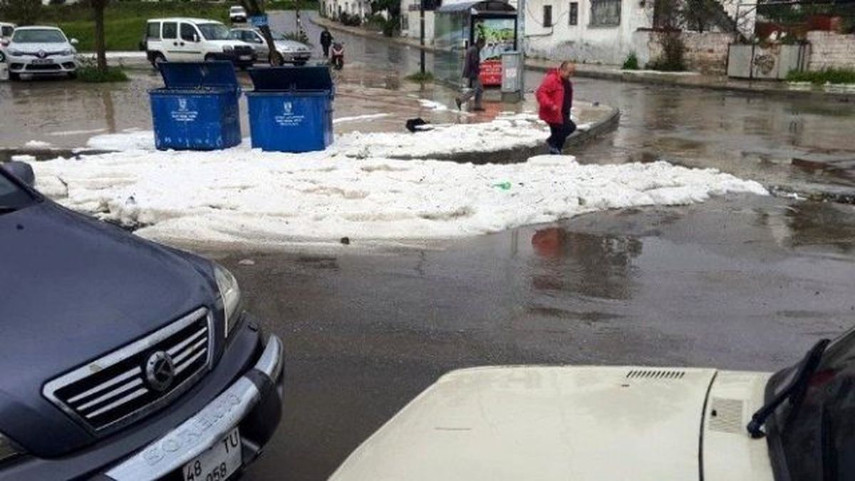 Bodrum Beyaza Büründü
