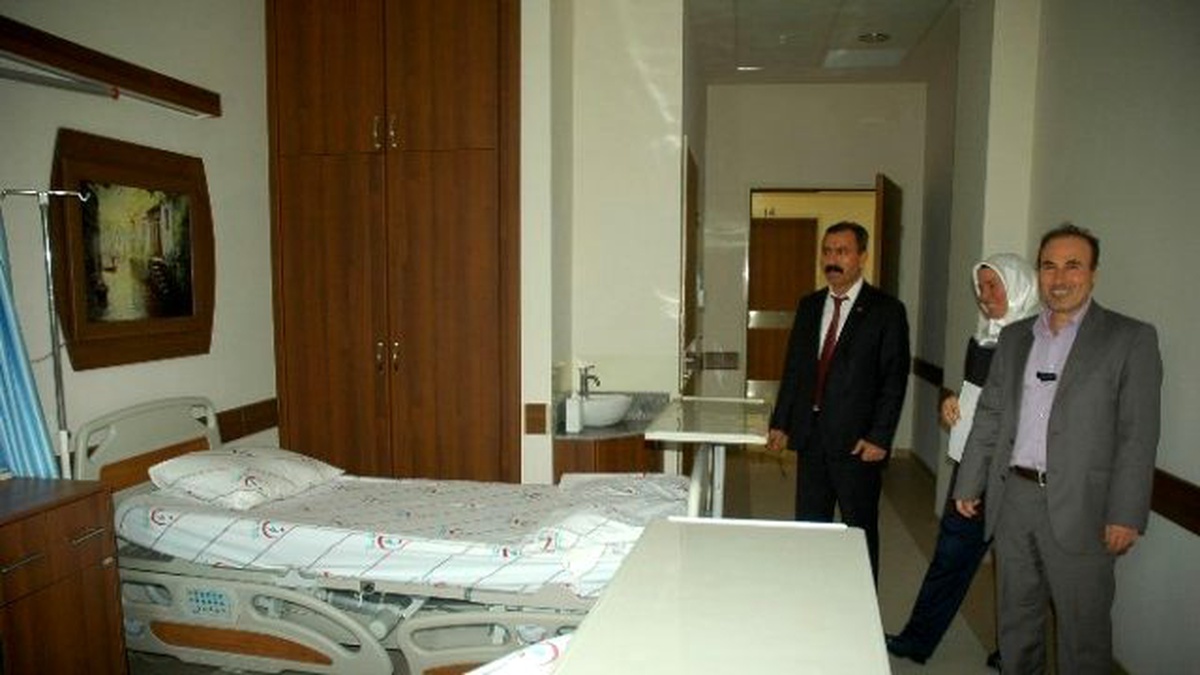 Hastanede 100 Yataklı Ek Bina Hizmete Girdi