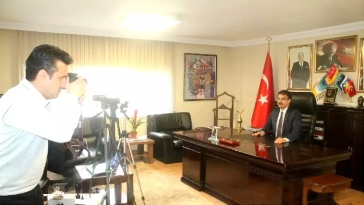 MHP Trabzon Milletvekili Aday Adayları Kendilerini İnternet Televizyonu Üzerinden Tanıtıyor