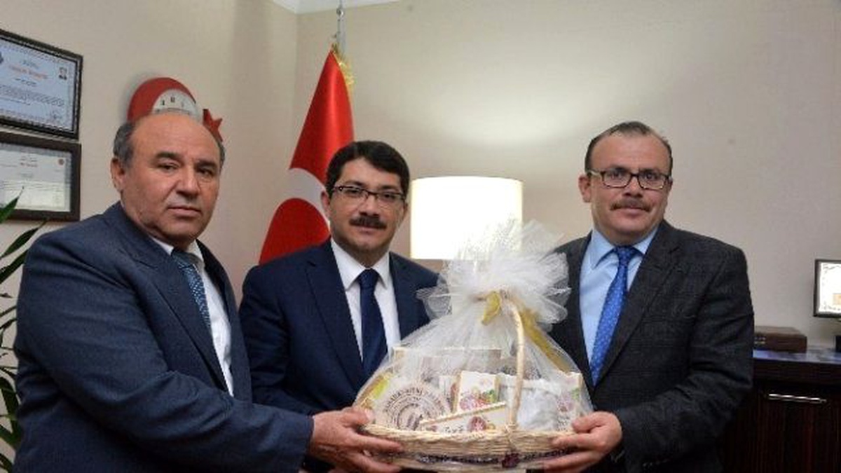 Şehzadeler\'den Kardeş Belediye Ziyareti