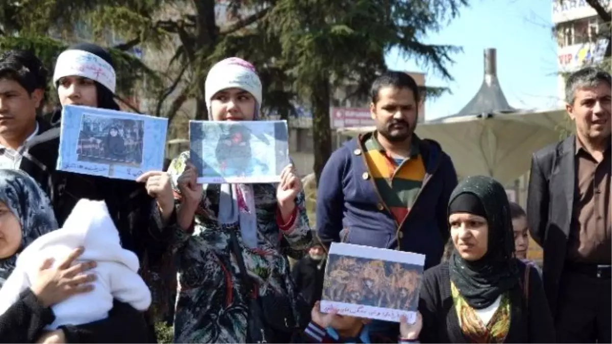 Afganlar, Ülkelerindeki Zulmü Protesto Etti