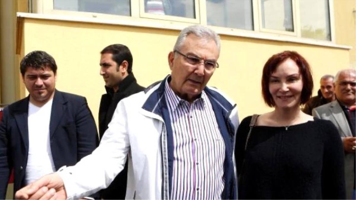 Antalya\'da CHP Ön Seçimine Büyük İlgi (2)