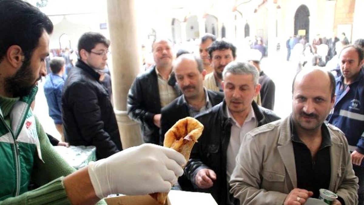 Muhsin Yazıcıoğlu Bursa\'da Dualarla Anıldı