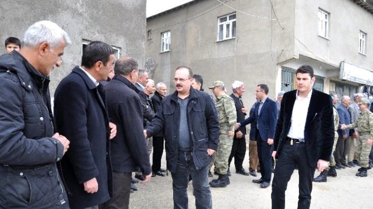 Vali Canbolat Vatandaşların Sorunlarını Dinledi