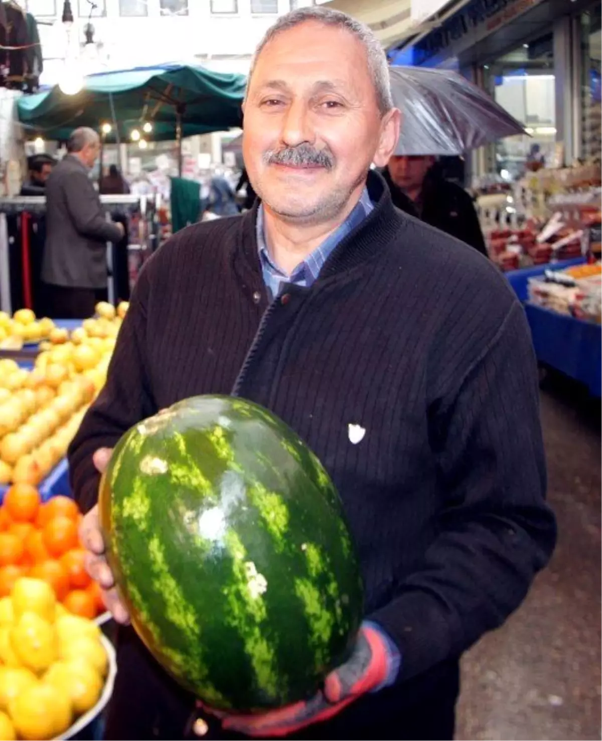 Çağla Taneyle, Karpuz Dilimle Satılıyor