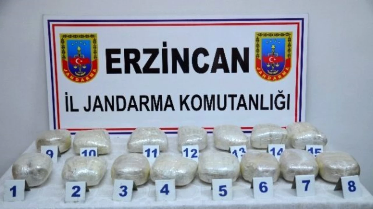 Erzincan\'da 16 Kilo Esrar Ele Geçirildi