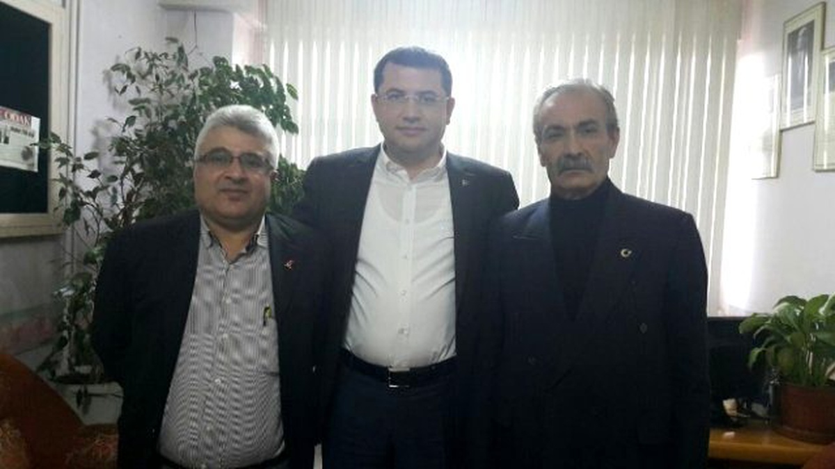 Milletvekili Adayı Parsak, İşsizler Derneği\'ni Ziyaret Etti