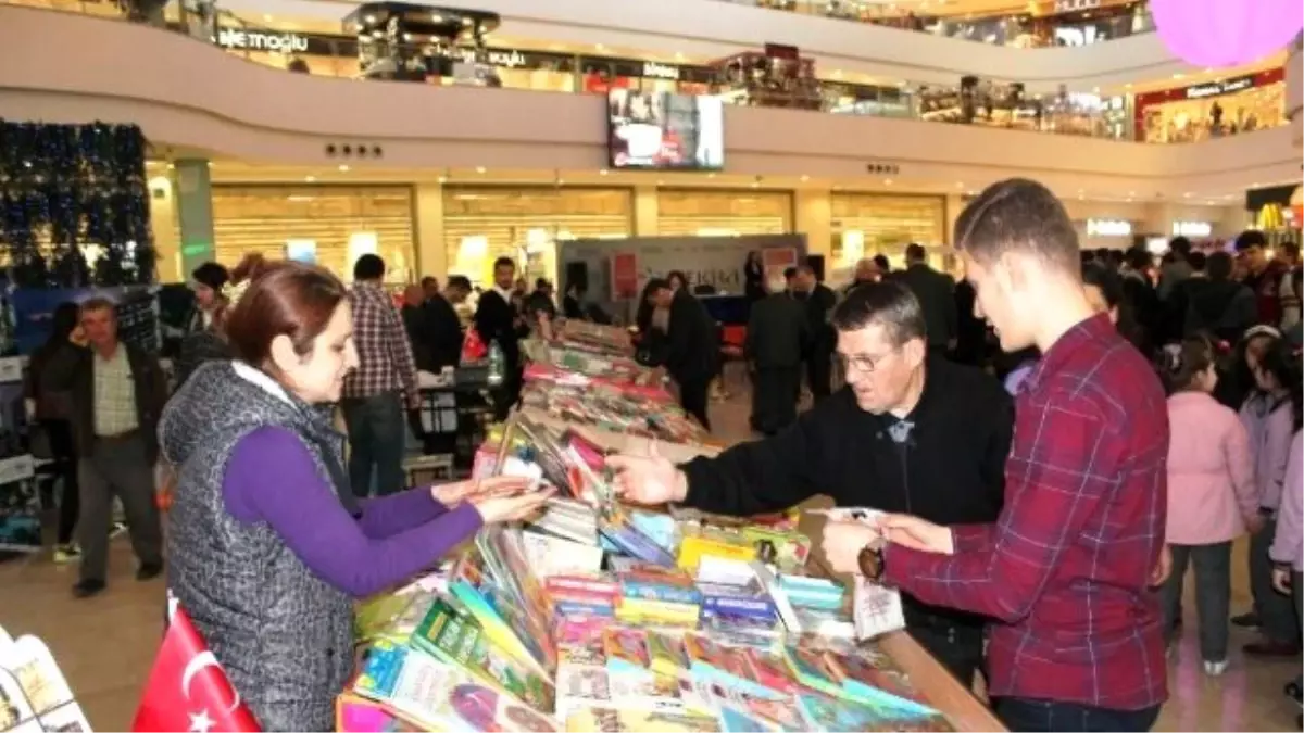 Tekirdağ\'da 3\'üncü Kitap Festivali Başladı