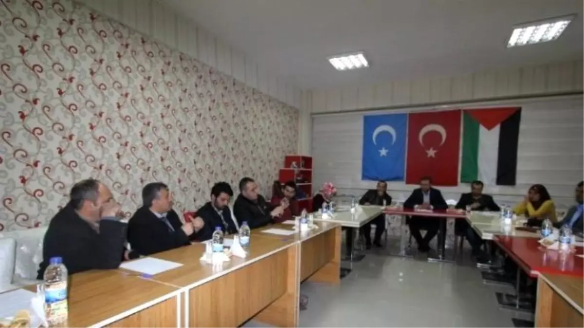 Bayburt AK Parti Gençlik Kolları Stk\'lar ile Biraraya Geldi