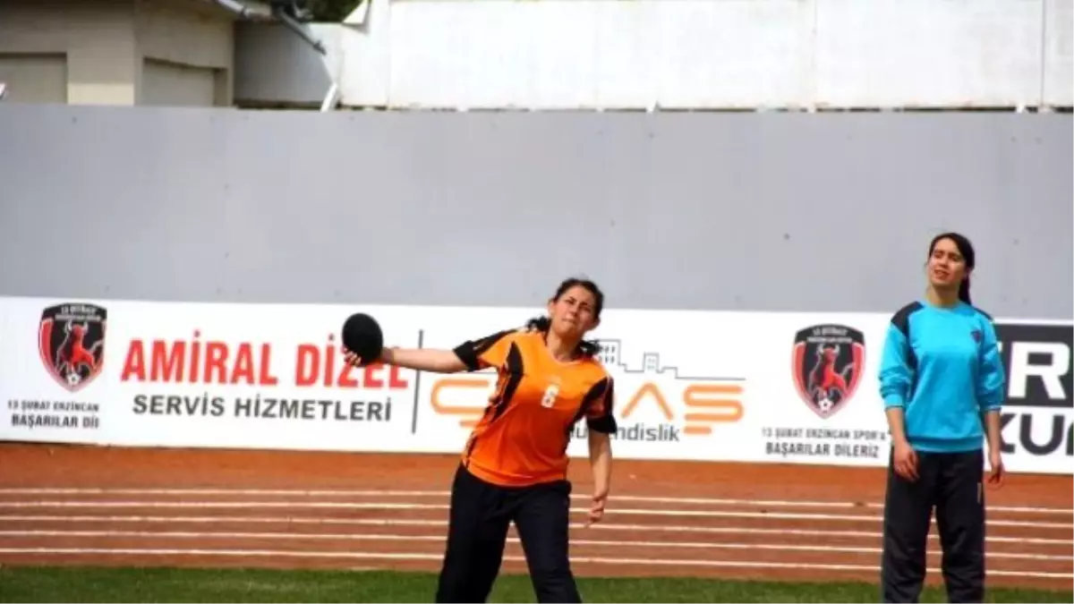 Puanlı Atletizm Yarışmaları Başladı